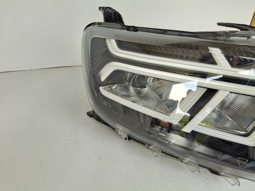 light right REFLEKTOR DACIA DUSTER II 21- LIFT FULL LED