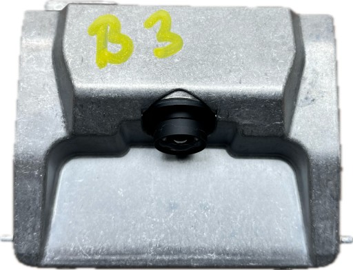 P2M - B3 carnival iv 2020 - камера лобового скла 99210-r0000