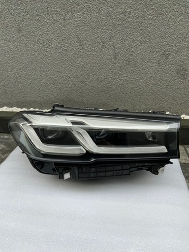 light right BMW 5 G30 G31 LIFT Full LED Adaptive LED LCI