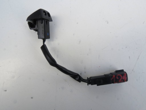 DYSZA washers windows PRZEDNIEJ VOLVO V60 2.0