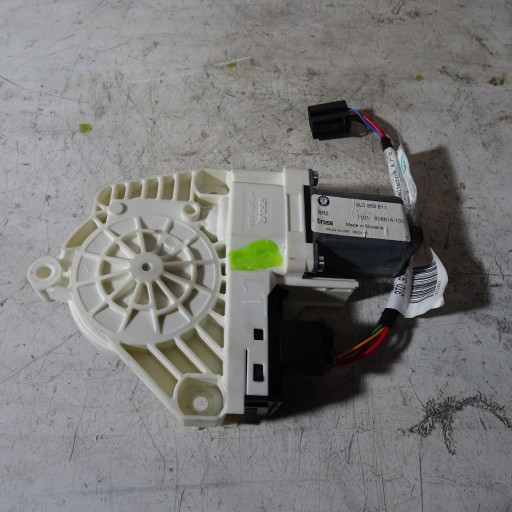 SKODA YETI Motor Fenster links 5L0959811