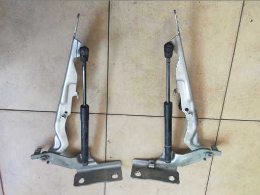 30799178 30799179 - VOLVO S60 V60 ПЕТЛИ КАПОТА ЛЕВАЯ ПРАВАЯ 10-