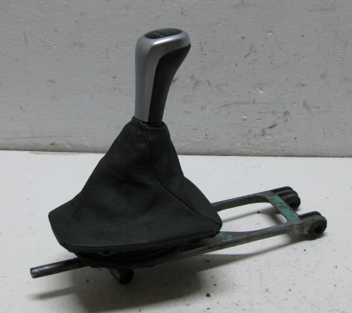 BMW E91 2.0 D 09R Schalthebel Schaltkulisse Schalt getriebe 7566100