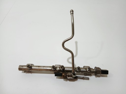 Rampe injection BMW E60 7537319