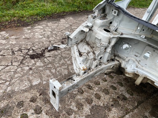 KIA CARENS IV quarter quarter right 13-18