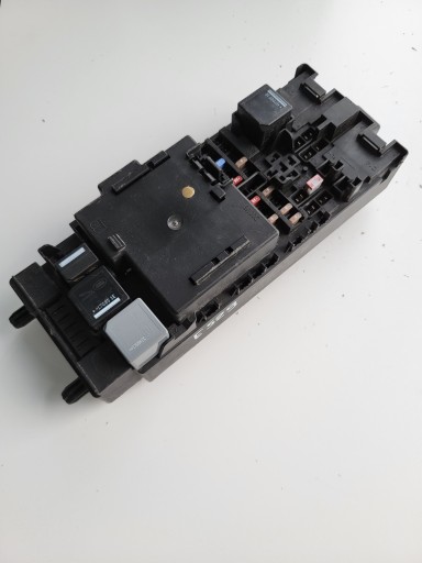 LR098963 - Блок запобіжників land rover jpla-14a073-ab