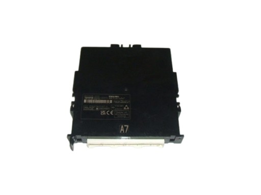 Модуль смарт-ключа контроллера toyota yaris cross 89990-0d570