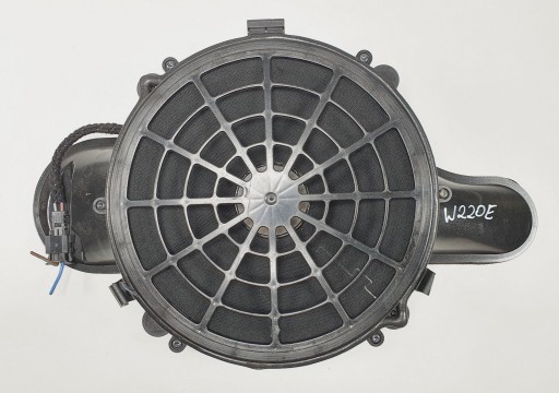 Сабвуфер BOSE MERCEDES W220 2208200602