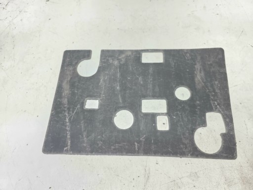 MATA Insonorisation Sol Droite Avant AUDI Q7 4M 4M0864602A