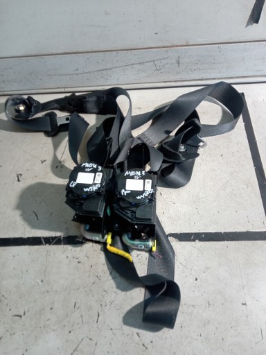 MAZDA 3 IV BP ПЕРЕДНІ РЕМЕНІ РЕМІНЬ ПРАВИЙ ЛІВИЙ ПЕРЕДНІЙ