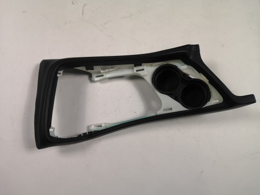 5LE51LA8AB - Центральний тунель рамка Dodge Challenger 2015 -