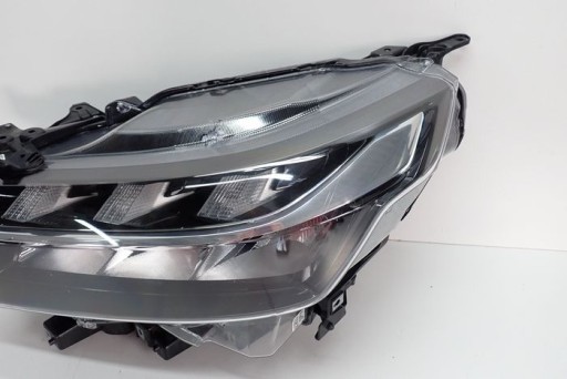SUZUKI SX4 S-CROSS FULL LED 21- reflektor left light left 6429L00048