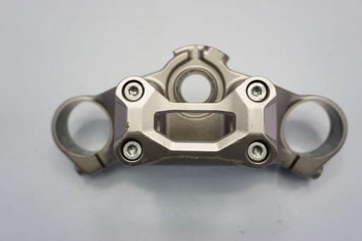 2805342376383628 - HONDA CB 1000 R SC80 ВЕРХНЯ ПОЛИЦЯ