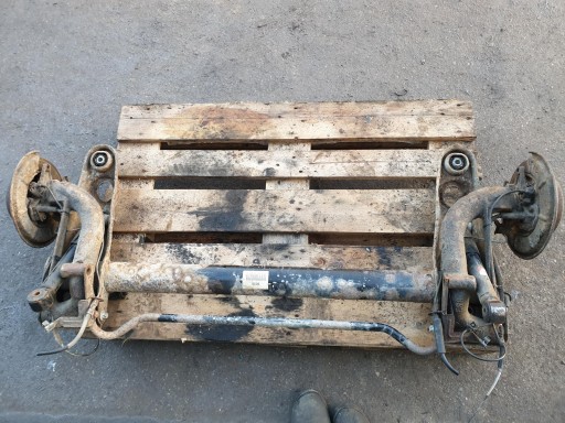 Балка заднего моста mercedes-benz vaneo w414