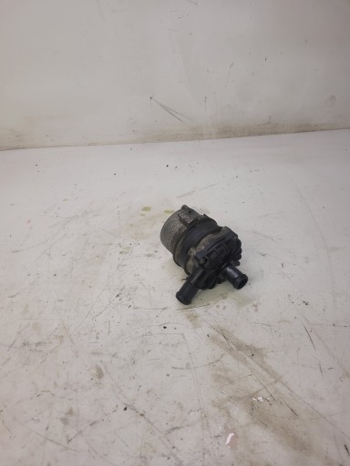 vodena pumpa AUDI A4 S4 S5 A6 A7 3.0 TFSI 8K0965567