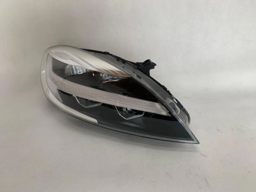 Volvo V40 XC40 Reflektor right v 40 xc 40 16r FL Lift Fullled 32228484