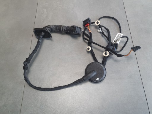 Cupra Formentor Przelotka bundle door left tylnych 5FA971161H
