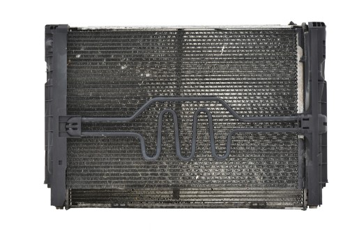 7524914 7526533 - Радиатор водяного охлаждения BMW 1 E87