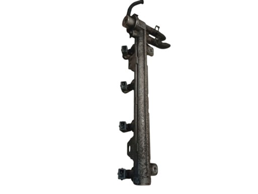 Rampe injection VW GOLF V 1.4 16V 036133319B