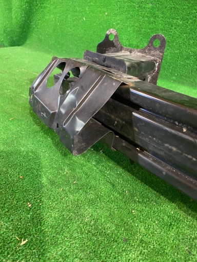 bumper support of the front front HONDA CR-V V 18