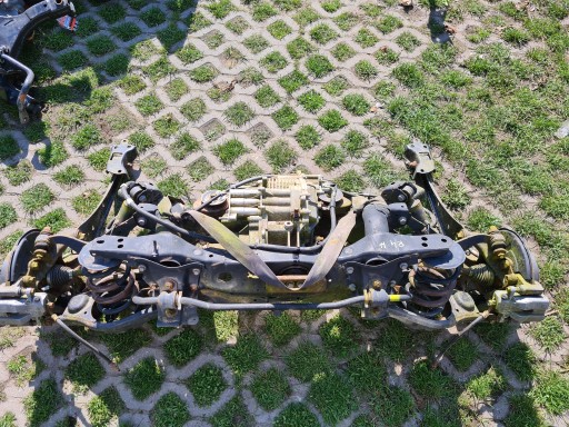 Toyota rav4 13-18 санки задня балка поставити привід