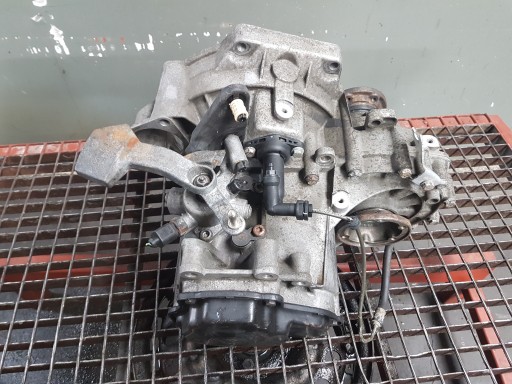 CAMBIO manuale VOLKSWAGEN TOURAN 1 JCR