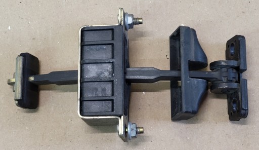 limiter Z door right rear part rear MERCEDES CLS W219 A2197300016 OE
