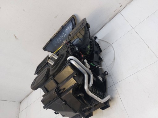 TRAFIC III VIVARO B TALENTO NISSAN NV300 heater heating 271007237R