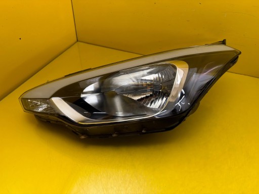 light left Hyundai I20 II Lift 14- Zwykla 92101C8000