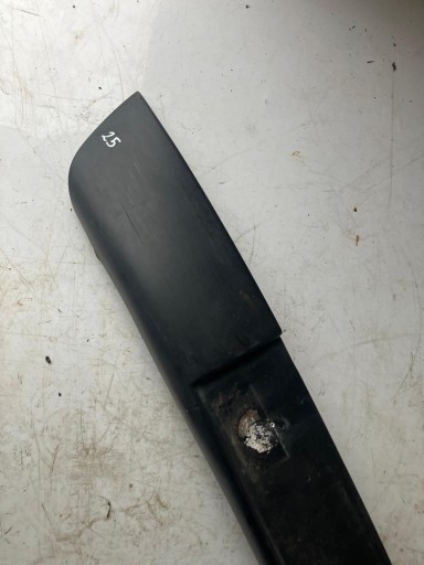 lišta krytka doplněk znacky nárazníku CITROEN C4 PICASSO II 9800975777