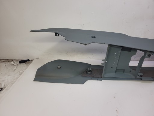 TUNEL mitte AUDI A3 8P LIFT 2 DIN 8P1863244A