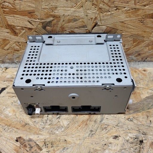 FORD FOCUS MK3 15-18R KOMBI HB RADIO Navigation F1BT18C815KL