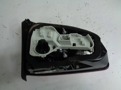 VW GOLF VII 7 HB 12-16r light right rear part to the bonnet 5G0945094M