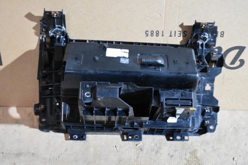passenger compartment of the passenger PORSCHE CAYENNE 9Y 1