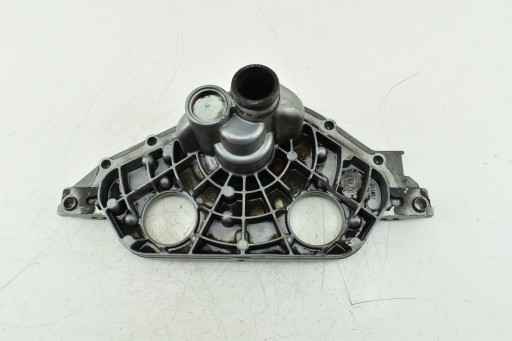 obal kryt hlavy MERCEDES W204 W212 C207 1.8 CGI A2710161306