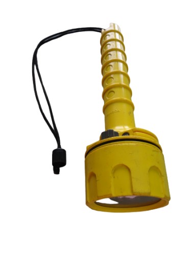 Ліхтарик Toshiba K-133 на батарейках