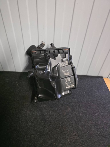 BMW 1 F40 Gehäuse filter luft 10543510 8513916