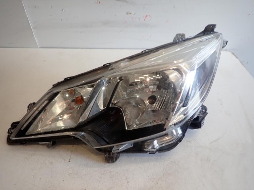 light front front left MITSUBISHI SPACE STAR III 2019