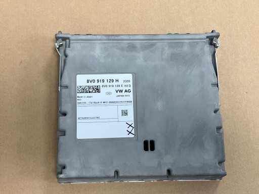 Цифровой тюнер audi 8v0919129h