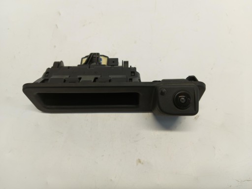 BMW U06 200i Kamera reversing handle bonnet boot 8494246