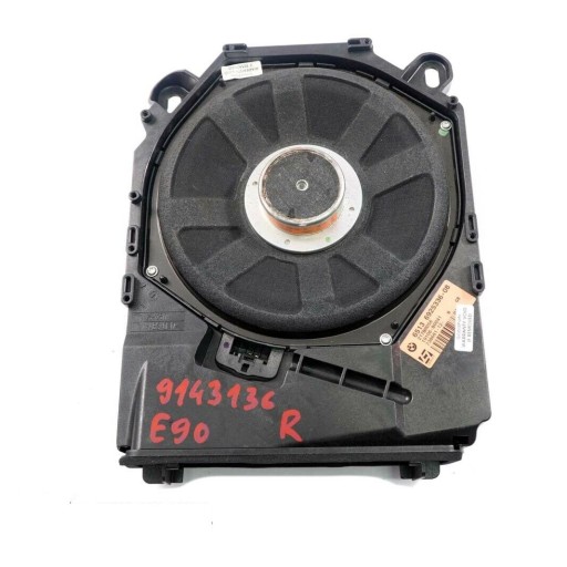 9143136 - BMW E87 E90 НЧ-динамік правий Logic 7