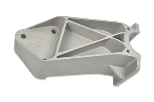 1371224 - КРОНШТЕЙН ЗАДНЕГО КРЫЛА DAF 95XF/XF95/105 /CF