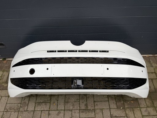 Volkswagen Caravelle T7 nárazník předek přední