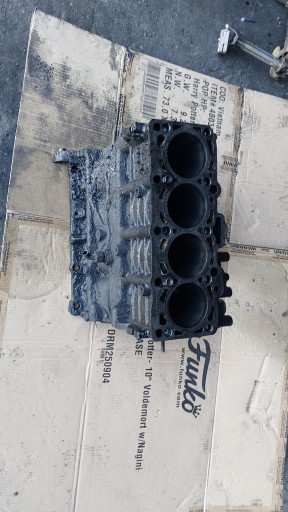 BLOK of the engine AUDI A3 8L 1,9 TDI 90 KM code of the engine AGR