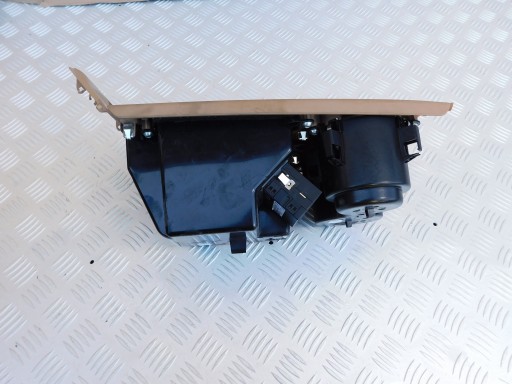 Porsche Macan 95B Cayenne 9Y0 zlacze USB multimedia + Boîte 9Y0035736A