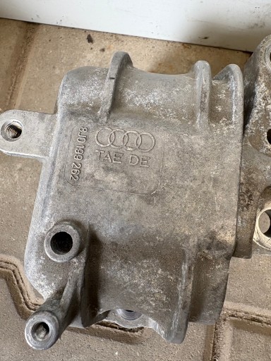 AUDI TT 8J 2.0 TFSI BWA 06-14 holder engine mount 8J0199262