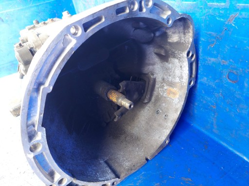 gearbox HYUNDAI H200 2.5 D 74004498 MANUAL