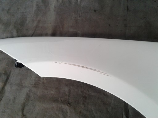 fender left front alpinweiss BMW E91 LCI