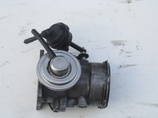 Клапан дросельної заслінки EGR VW T5 2.5 TDI автомат