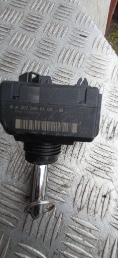 MERCEDES W204 ignition key A2075450108